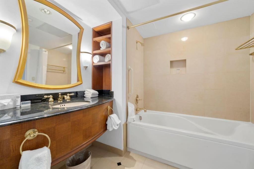 2Br Condo On The Boardwalk With 3 Baths Cozysuites Atlantic City Extérieur photo