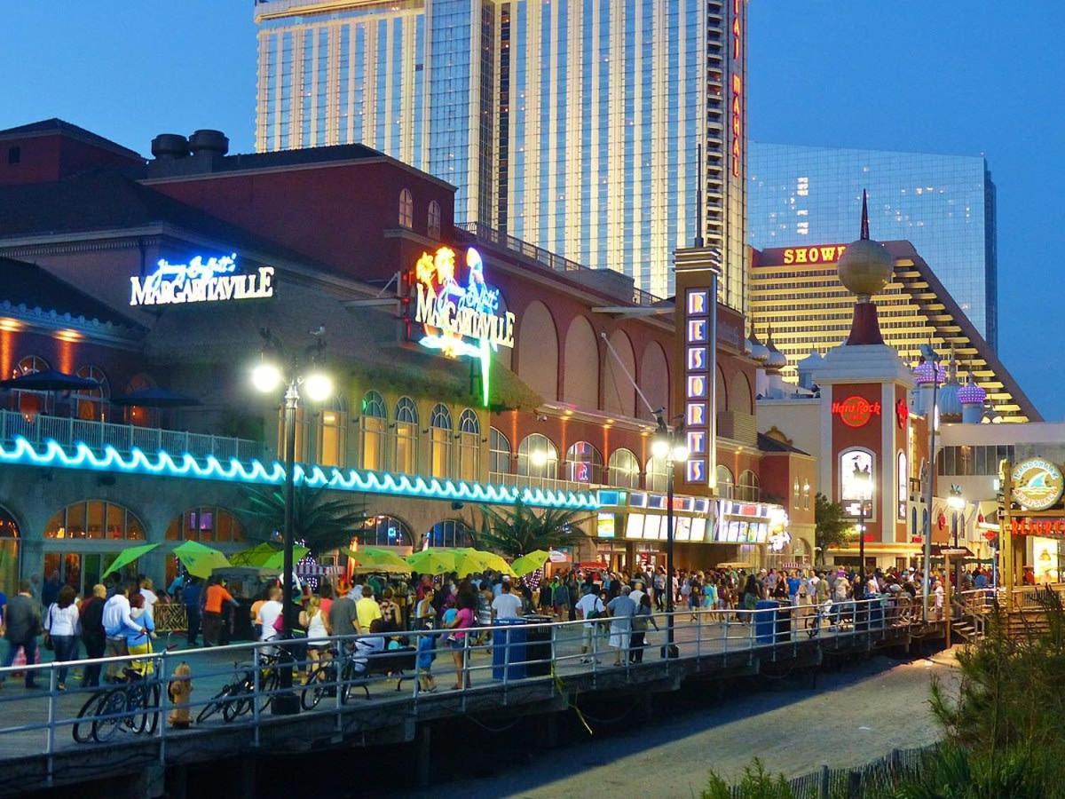 2Br Condo On The Boardwalk With 3 Baths Cozysuites Atlantic City Extérieur photo