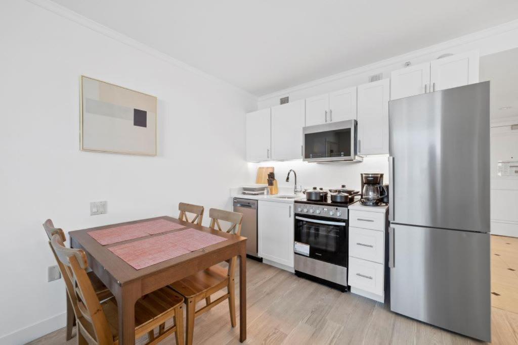 2Br Condo On The Boardwalk With 3 Baths Cozysuites Atlantic City Extérieur photo